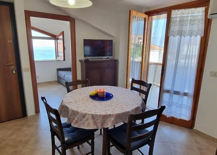 Alessandra 스칼레아